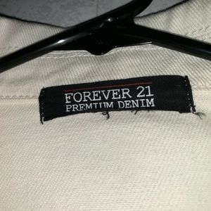 Forever 21 Jackets & Coats - Forever 21 White Denim Jacket Size Small Forever 21 Jackets & Coats - Forever 21 White Denim Jacket Size Small